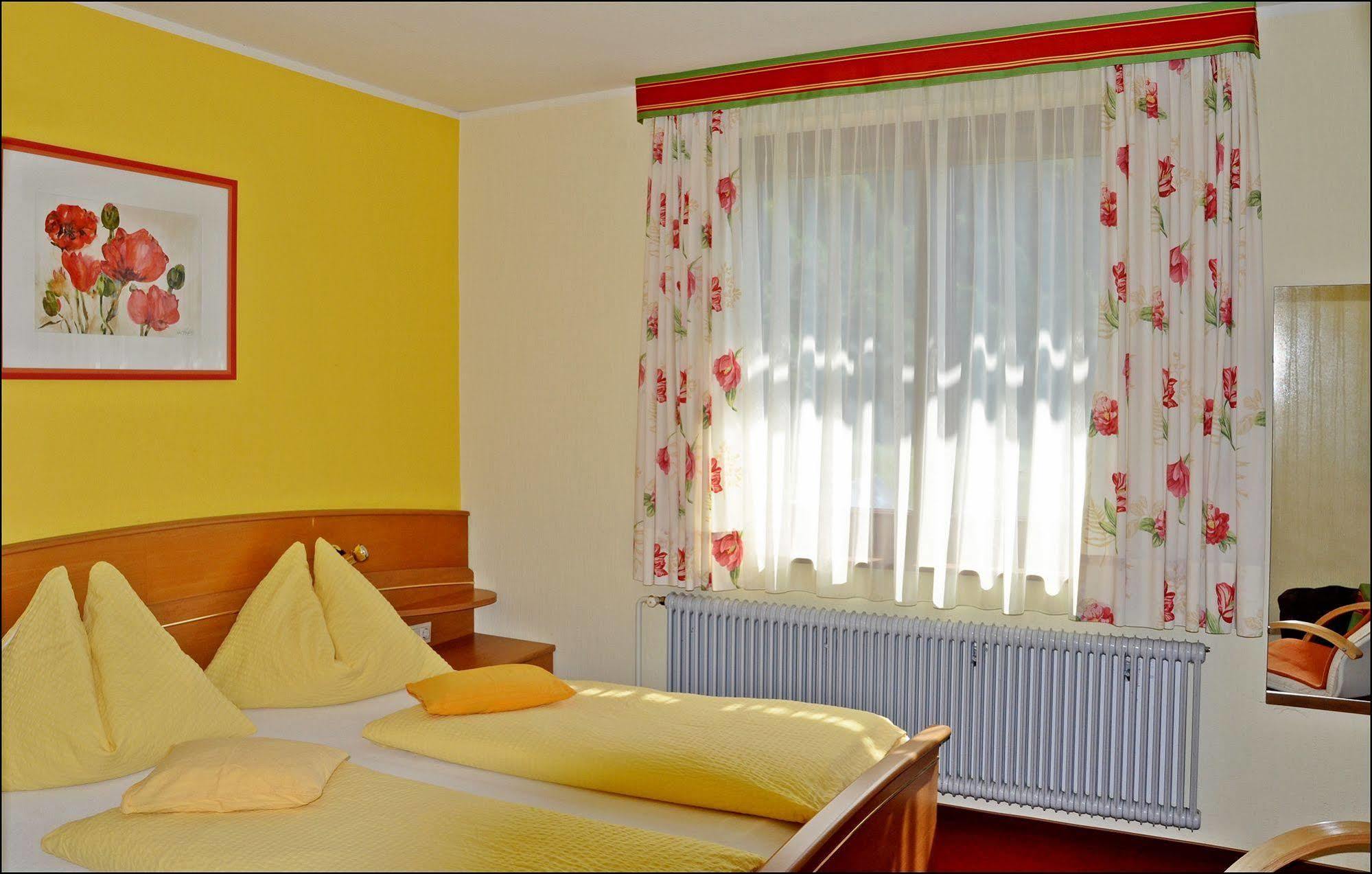 Hotel Enzianbrenner Jenig Zewnętrze zdjęcie